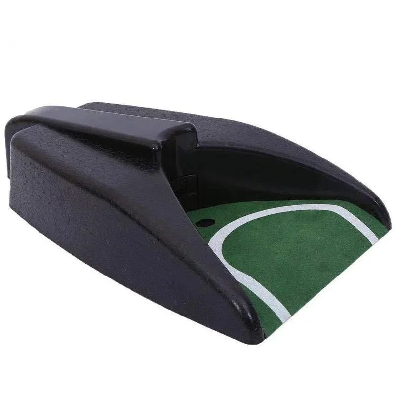 Golf Putting Cup mit automatischer Ballrückgabe